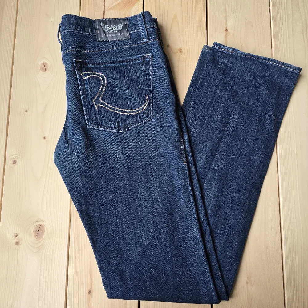 Rock & Republic Stella Straight Leg Blue Denim Jeans Size 30 - Picture 1 of 13